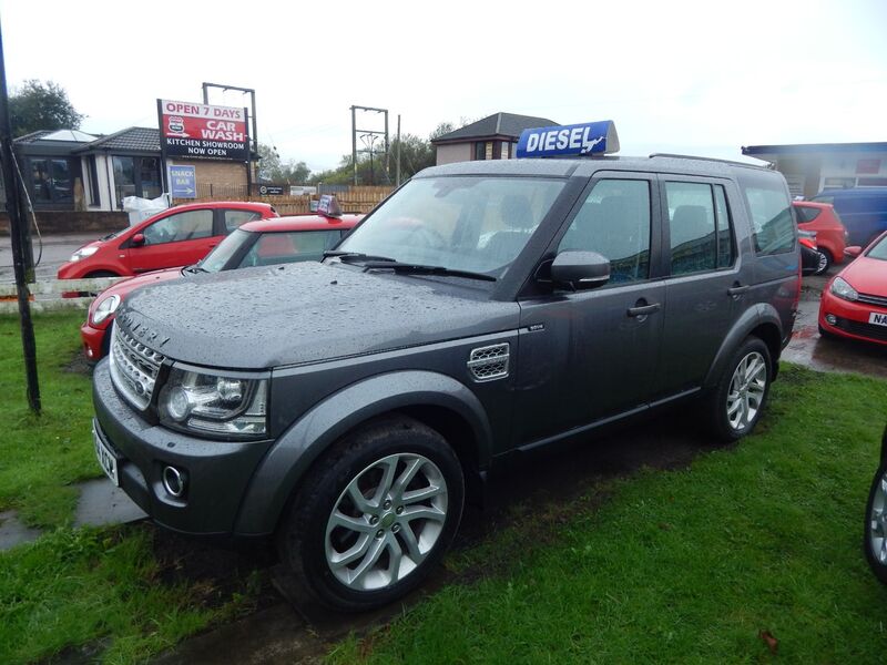 View LAND ROVER DISCOVERY HSE 7 SEATER SDV6 AUTO