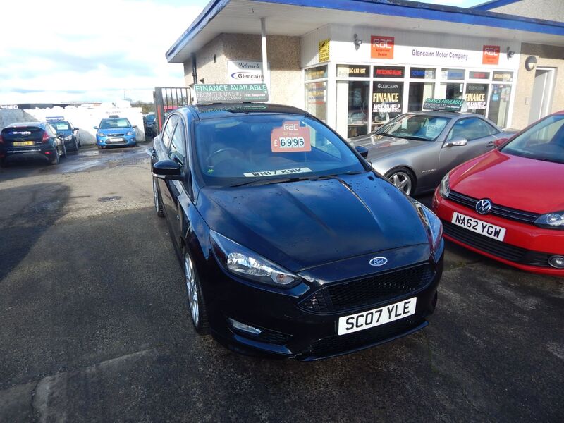 View FORD FOCUS ST - LINE 5 DR HATCH